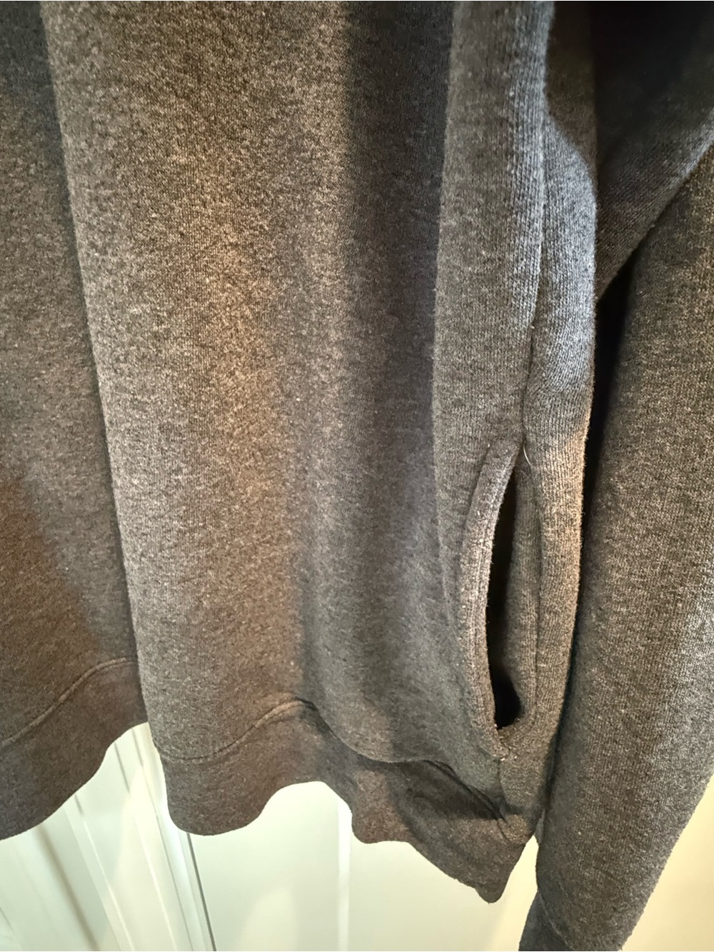Red Dog Saloon Juneau Pocket Sweatshirt - Picture 3 of 6